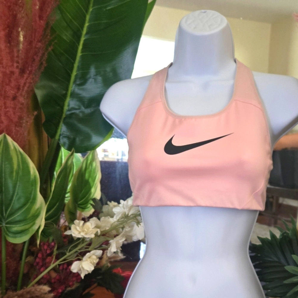 NIKE High Support Sports Bra